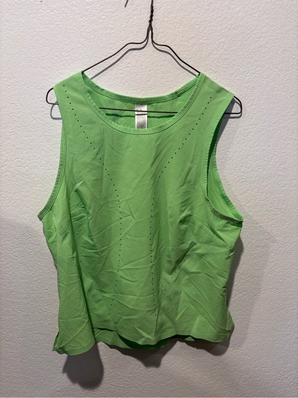 Lululemon Athletica Scream Green Swift Ventilated Tank 4